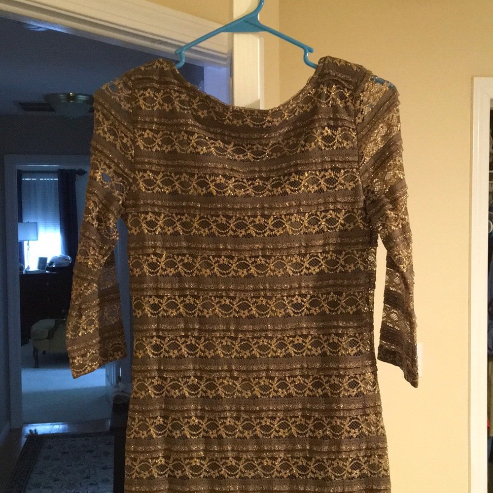 Gold shimmer bodycon dress - Picture 3 of 4